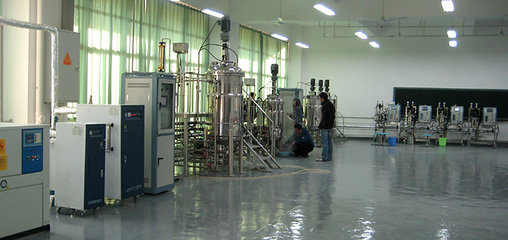 永通助力四川高校生物技術(shù)教學(xué)實(shí)訓(xùn)基地建設(shè)，推動(dòng)技術(shù)轉(zhuǎn)讓與人才培養(yǎng)